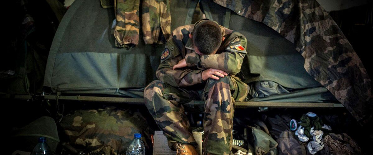 Militares franceses alertan que la covid-19 estaría vinculada a la tecnología 5G para controlar y esclavizar a la población mundial, por Luys Coleto (septiembre 9 de 2021). https://uncatolicoperplejo.com/militares-franceses-alertan-de-la-tecnologia-5g/