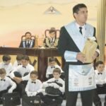 Niños. Masonería. Logias.