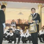 Niños. Masonería. Logias.