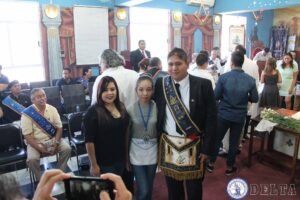 Niños. Masonería. Logias.