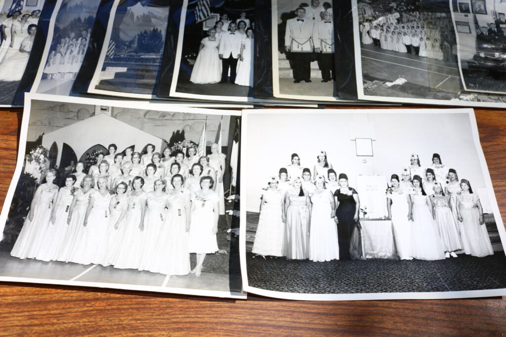 Masonería. Logia. Históricas. Masonería Femenina.