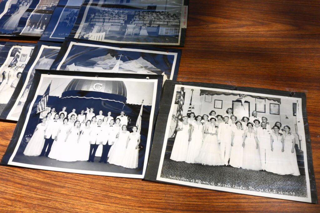 Masonería. Logia. Históricas. Masonería Femenina.