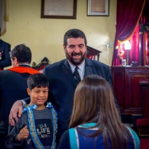 Niños. Masonería. Logias.