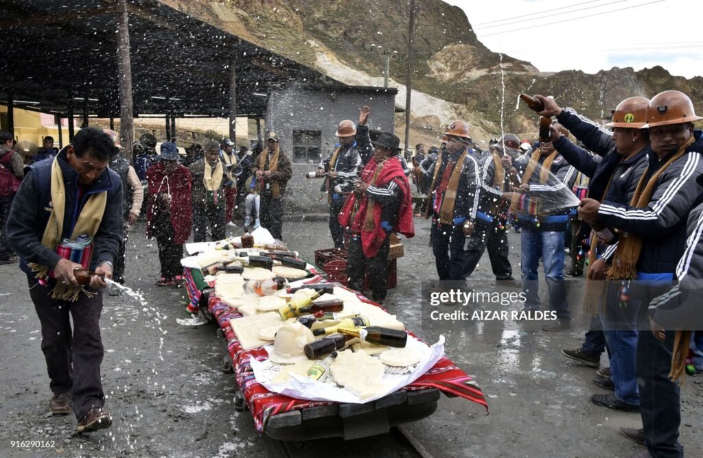 Pachamama. Wilancha. Prevost. Bergoglio. Sínodo amazónico. Bolivia. Minas.