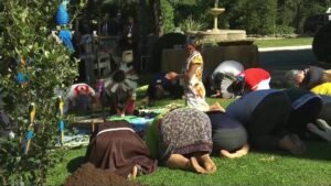 Berglogio. Prevost. Pachamama.