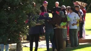 Berglogio. Prevost. Pachamama.